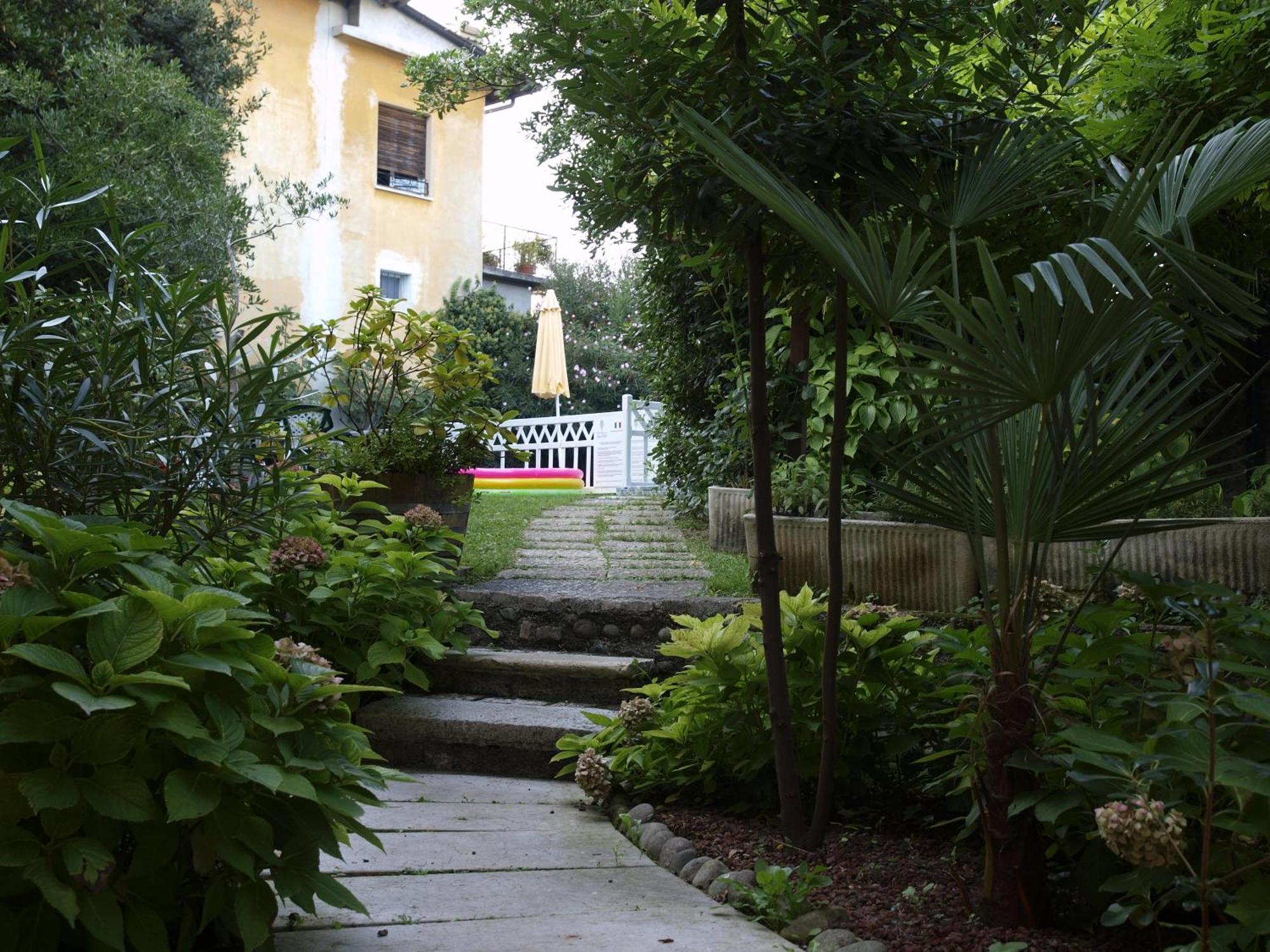 Hotel San Filis San Felice del Benaco Exterior foto