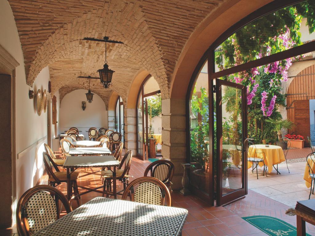 Hotel San Filis San Felice del Benaco Exterior foto